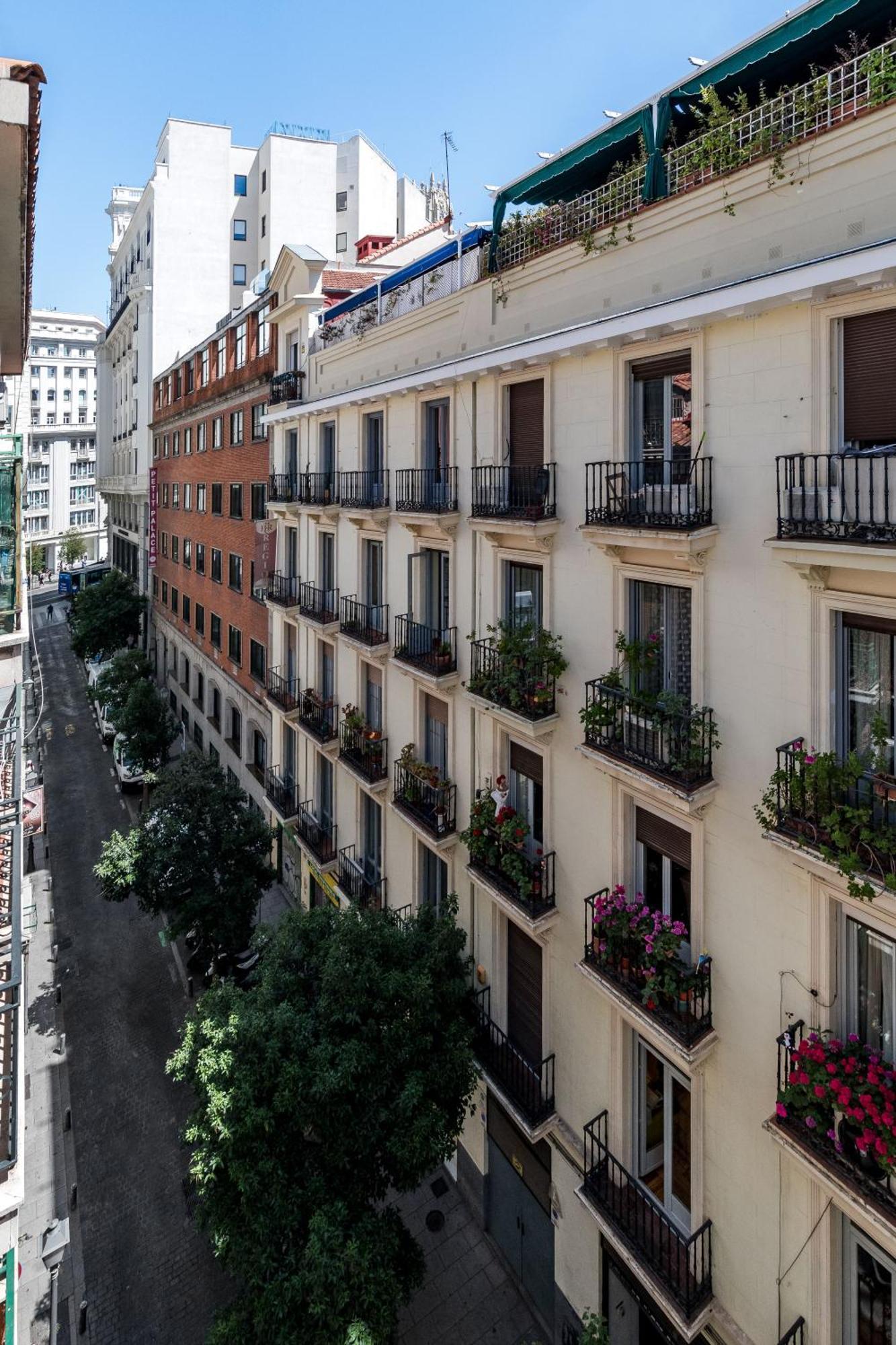 Charming Gran Via VII Madri Exterior foto